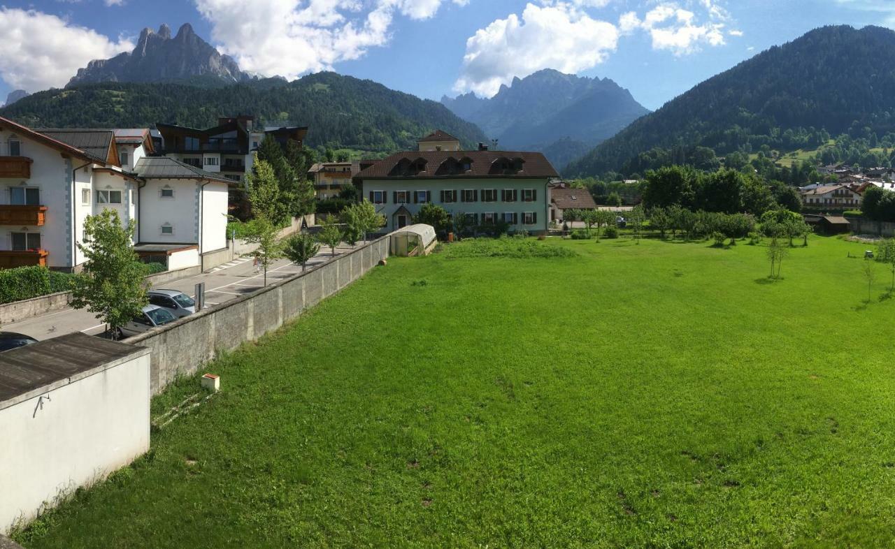 费拉迪普利米罗La Finestra Sulle Dolomiti - The Window To The Dolomites公寓 外观 照片