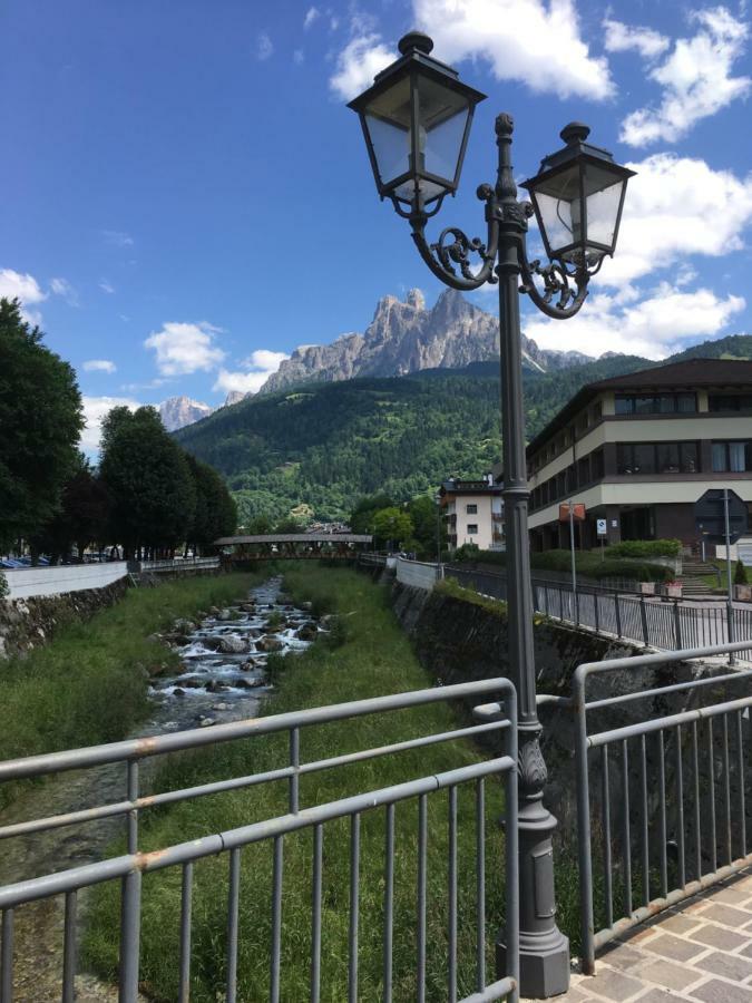 费拉迪普利米罗La Finestra Sulle Dolomiti - The Window To The Dolomites公寓 外观 照片